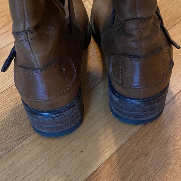 Clarks Brown Leather Boots - Picture 4 of 7